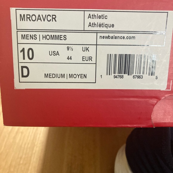 Men’s New Balance - Picture 2 of 3